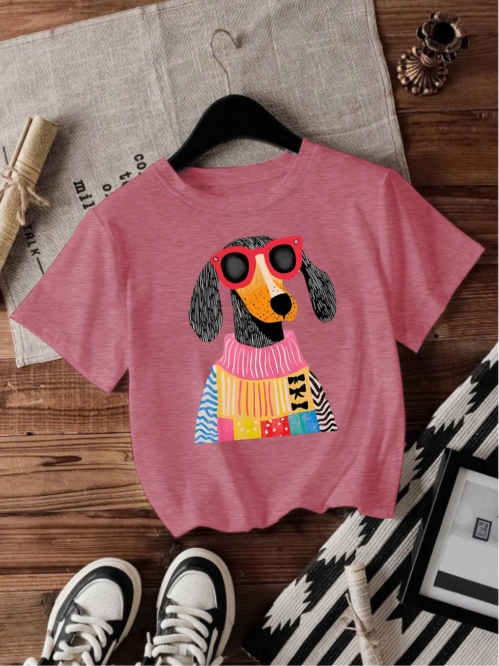 Eprolo female dog short-sleeved T-shirt, lightweight and comfortable pet clothing, shown on a small dog against a white background.