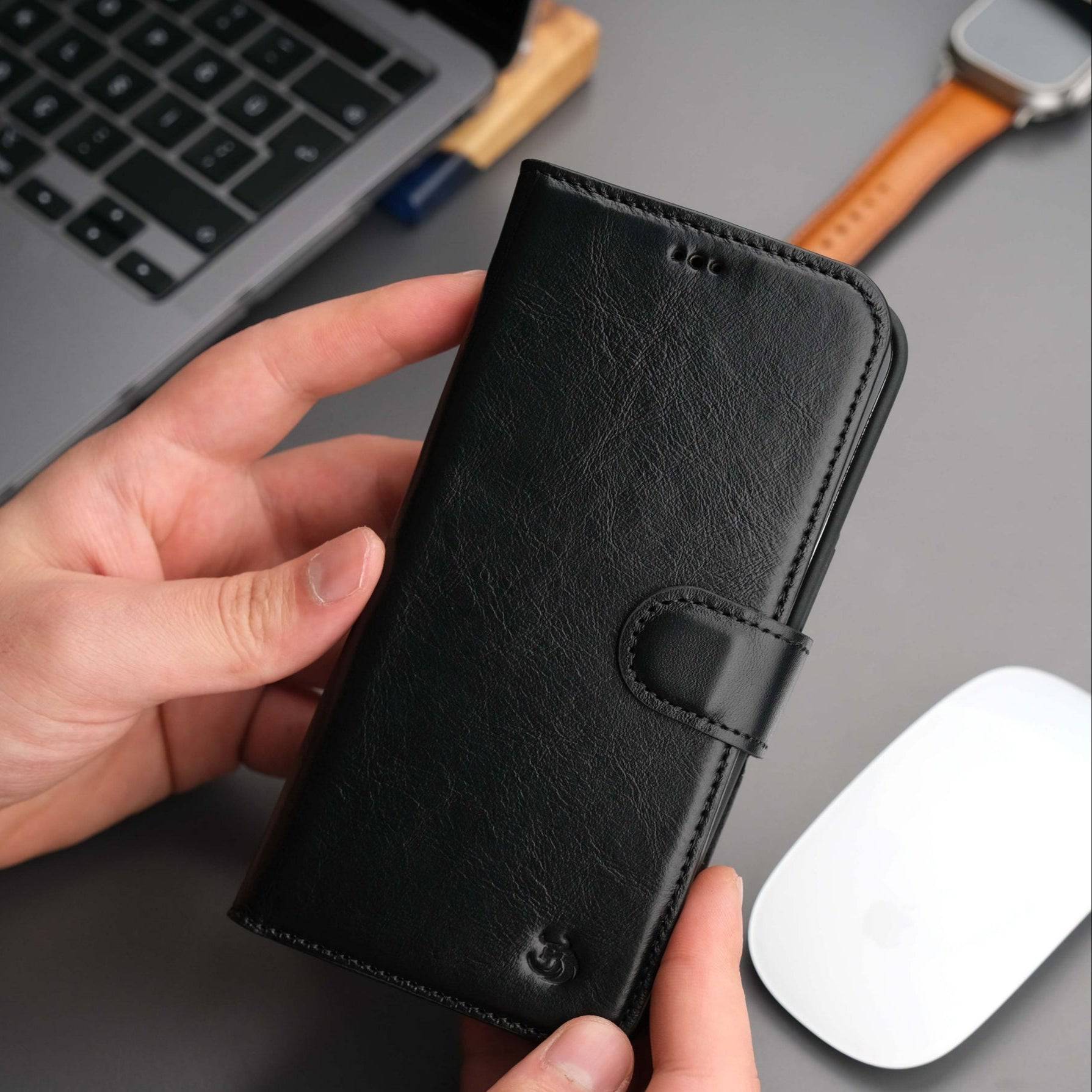 TORONATA Casper Leather iPhone 14 Plus Wallet Case with MagSafe, featuring a sleek leather design and card slots for mobile protection.