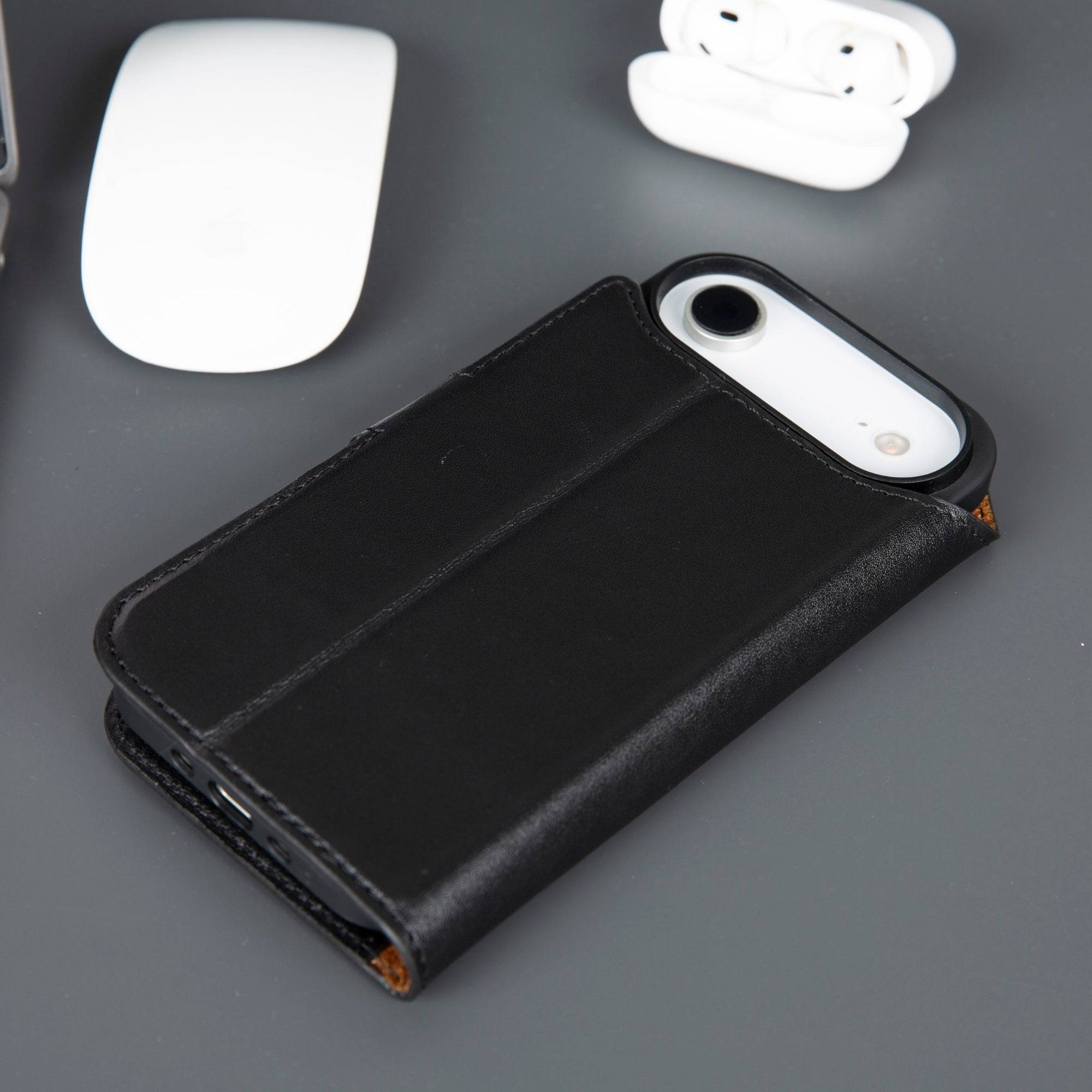 Black TORONATA Casper iPhone 17 Air leather wallet case with MagSafe compatibility and card slots, designed for iPhone 17.